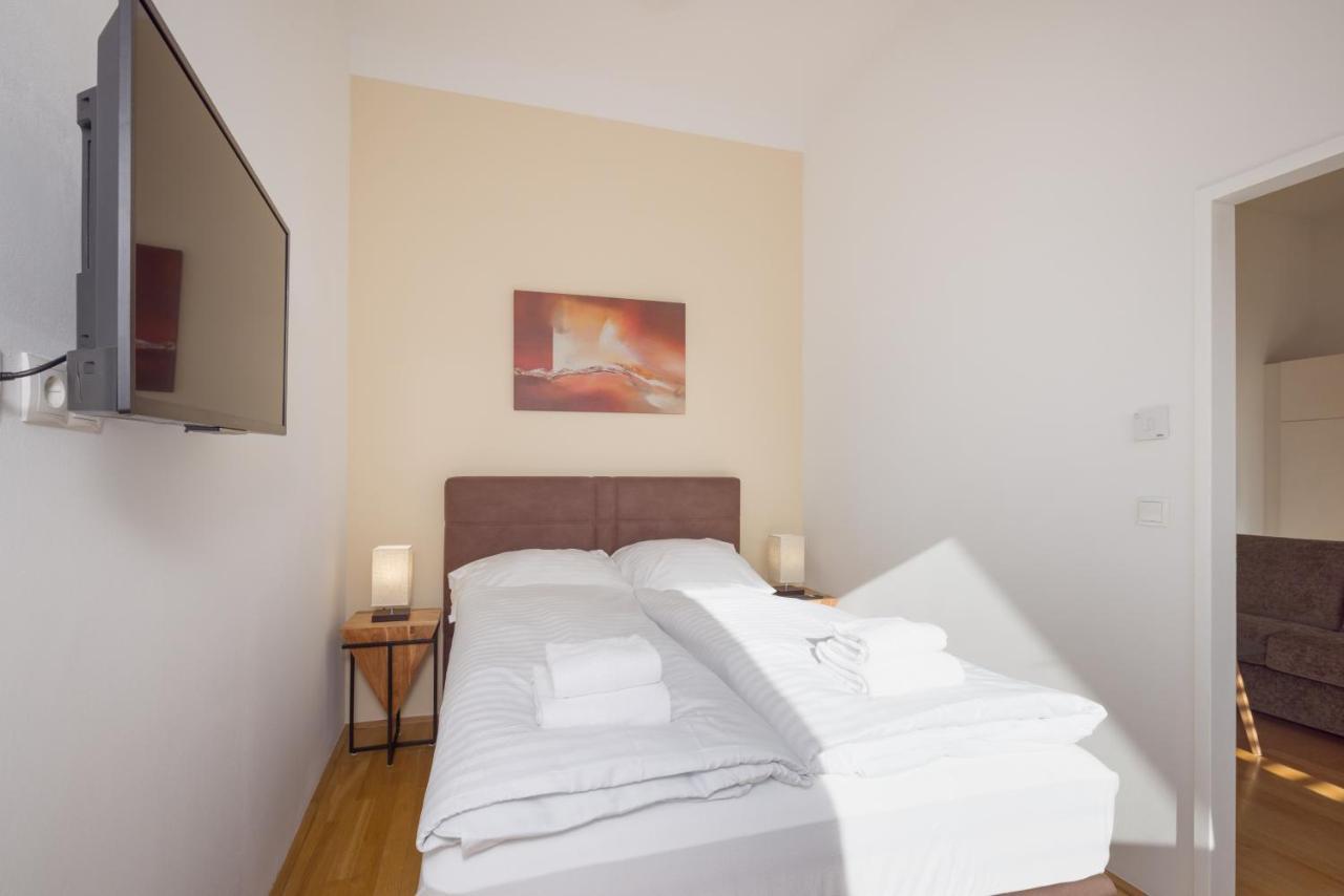 Vienna Stay Apartments Pezzl 1170 Exterior photo